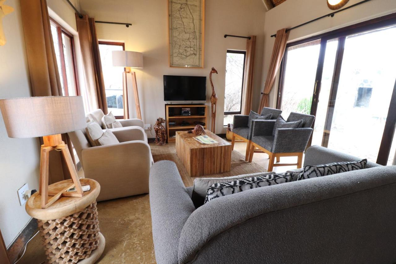 Giraffe Lodge Hoedspruit Bagian luar foto