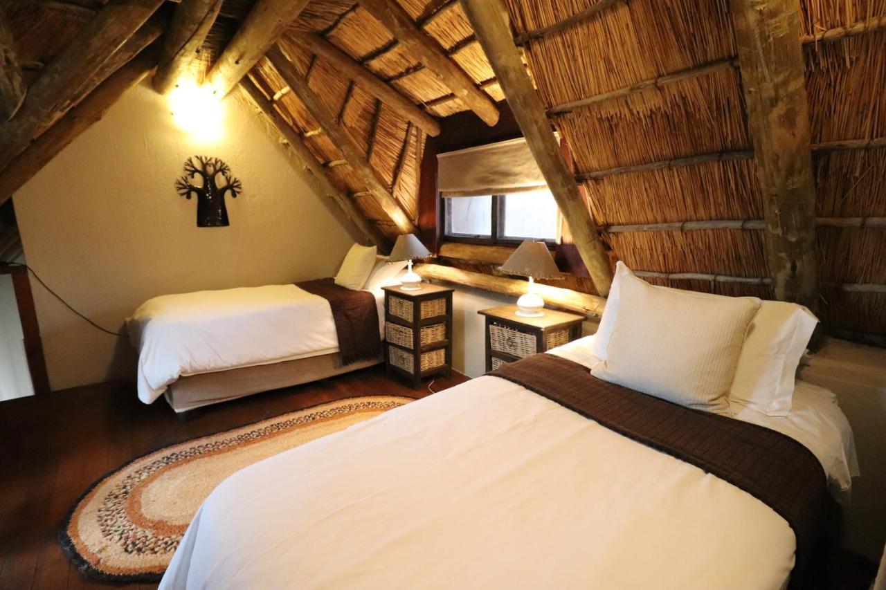Giraffe Lodge Hoedspruit Bagian luar foto