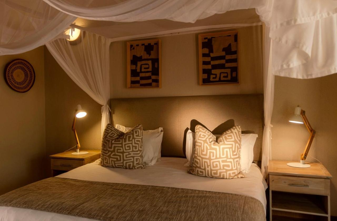 Giraffe Lodge Hoedspruit Bagian luar foto