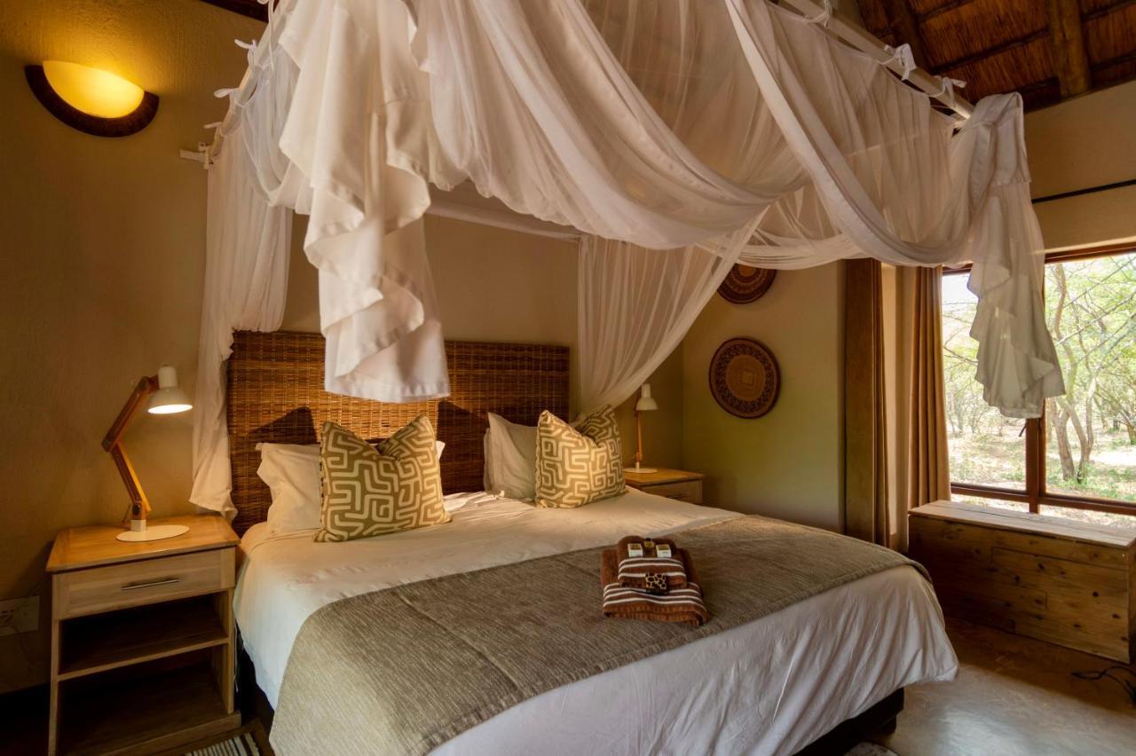 Giraffe Lodge Hoedspruit Bagian luar foto