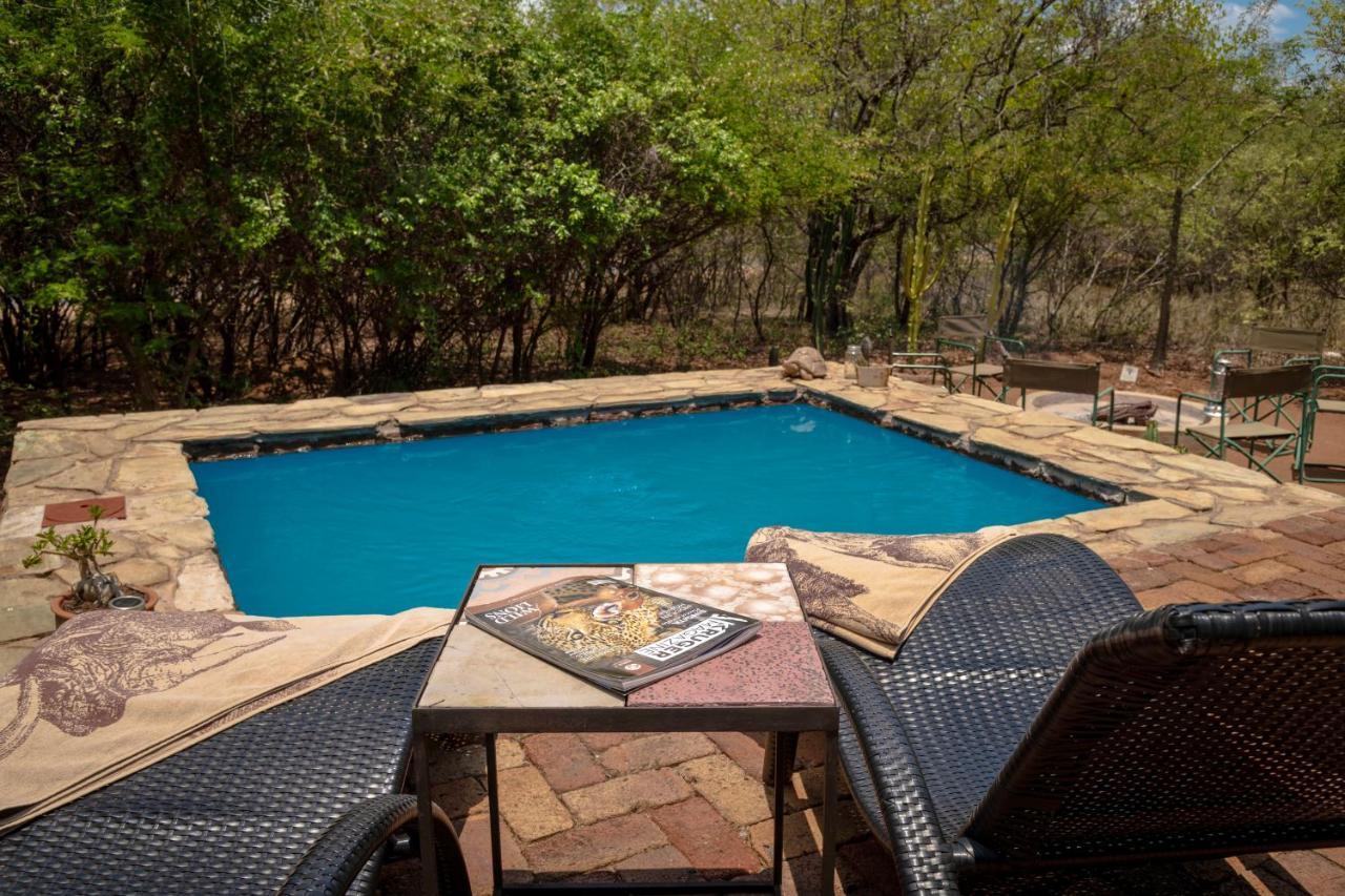 Giraffe Lodge Hoedspruit Bagian luar foto