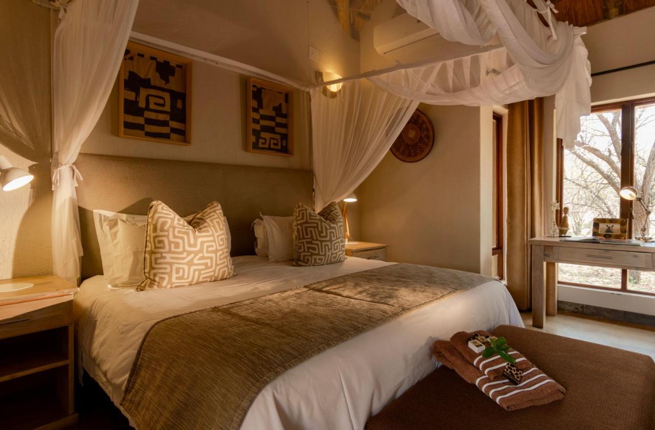 Giraffe Lodge Hoedspruit Bagian luar foto